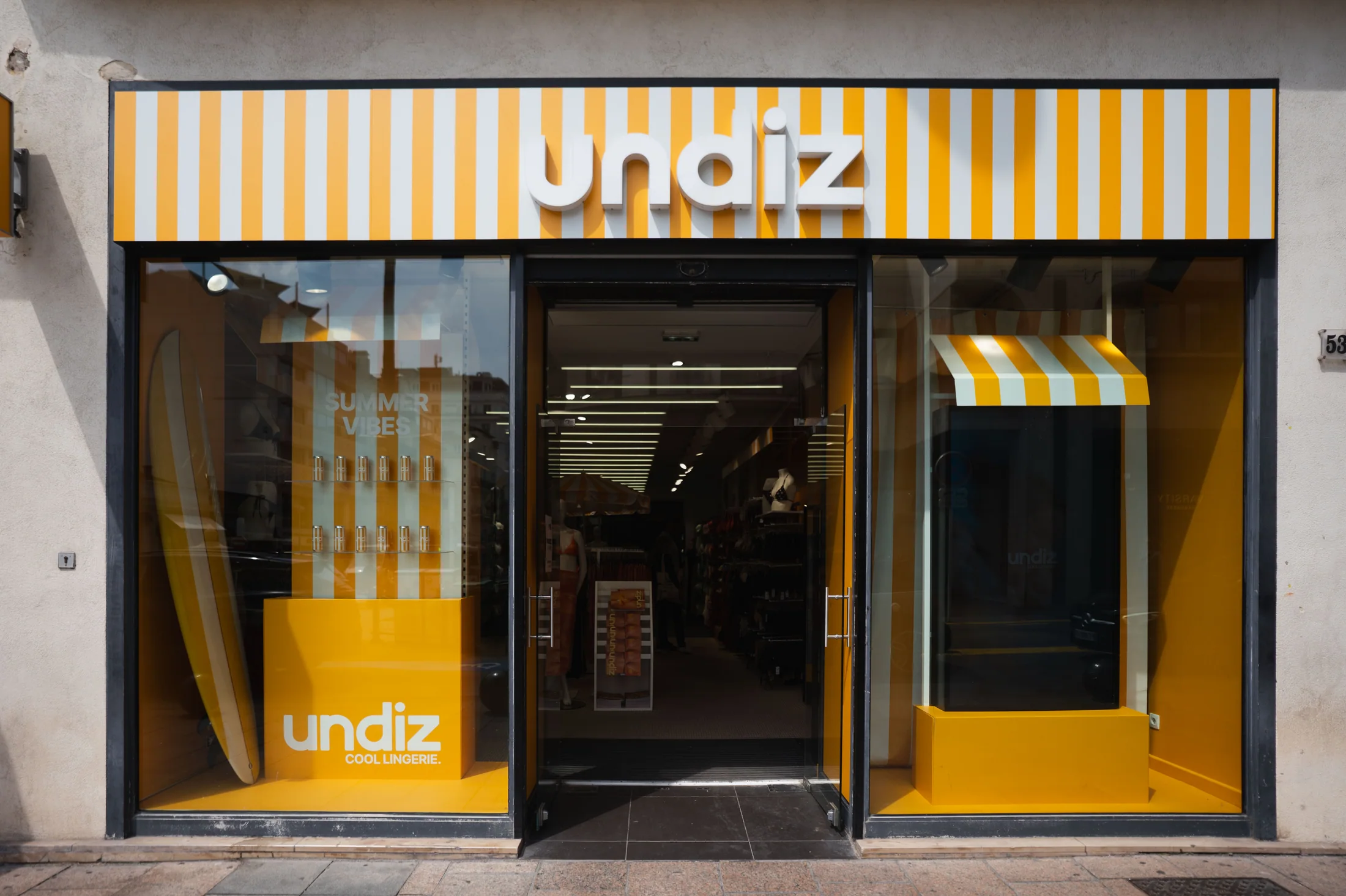 Façade de l’activation retail Undiz